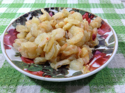 Shelled prawns