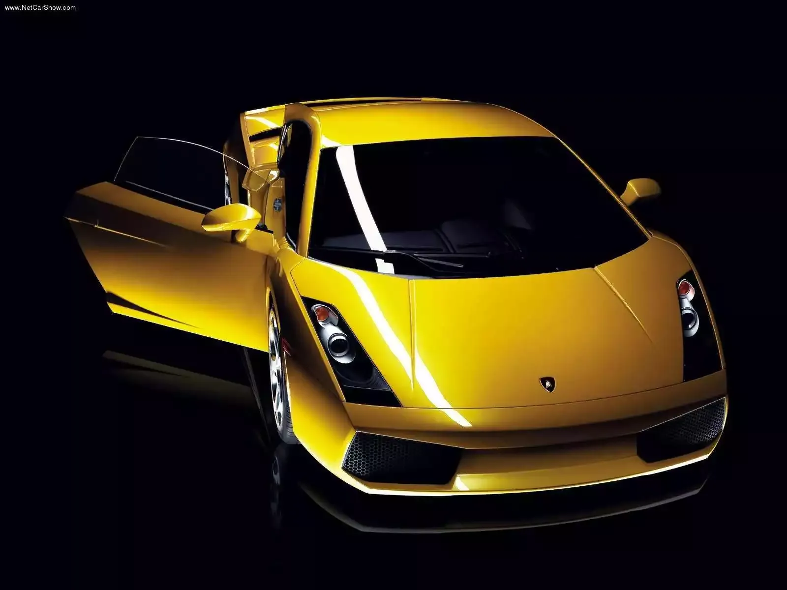 Hình ảnh siêu xe Lamborghini Gallardo 2003 & nội ngoại thất