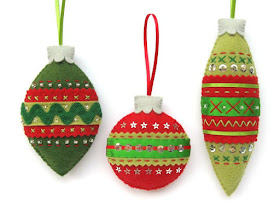 https://www.thevillagehaberdashery.co.uk/classes-and-workshops/classes/make-vintage-style-felt-christmas-ornaments-with-laura-howard