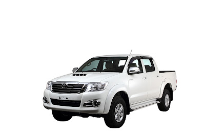 EXTERIOR TOYOTA NEW HILUX DOUBLE CABIN V DIESEL