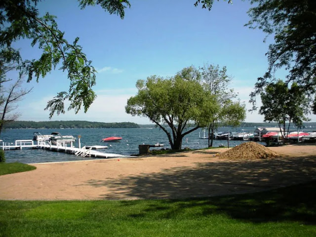 Couples Vacation Homes Lake Geneva