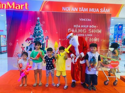 Dịch vụ ông già noel hoạt náo tại Hà Nội