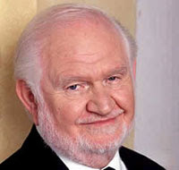 Supporting Actor Robert Prosky Dies at 77