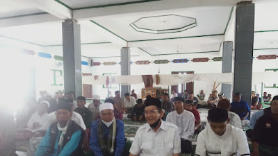 Longki Djanggola Sambangi Masjid Al Mustaqim di Sigi