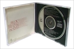 CD Case (inside): Hiroko Nakamura Plays Chopin Favorites 「“幻想即興曲” 中村紘子ショパン名曲集」 / Hiroko Nakamura