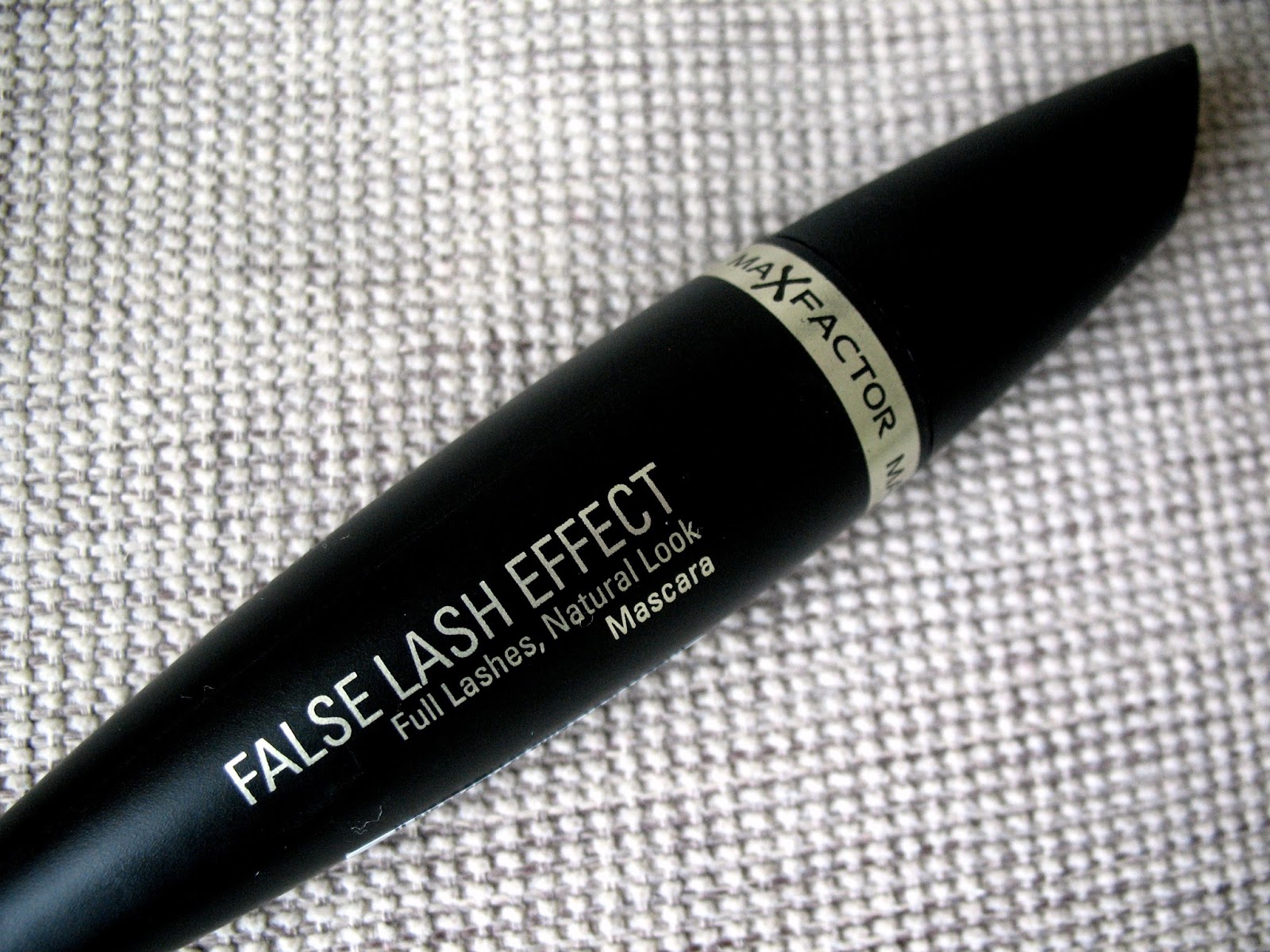 Max-Factor-False-Lash-Effect-Mascara-review-photo