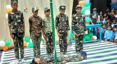 मध्य व उच्च माध्यमिक विद्यालय में स्वतंत्रता दिवस पर रंगारंग कार्यक्रम