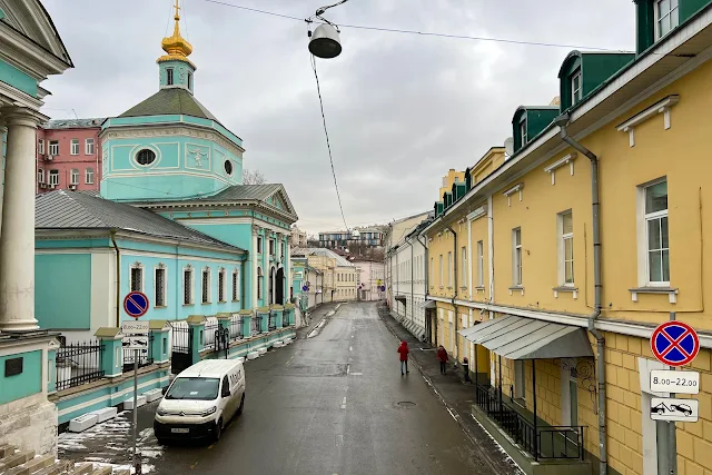 Серебрянический переулок