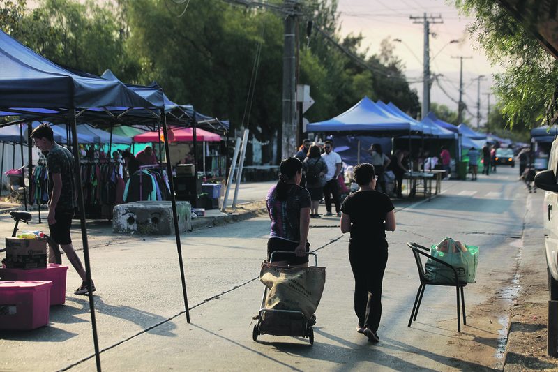 Vendedor muere en incidente en feria navideña