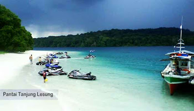 Pantai Tanjung Lesung