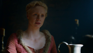 Guendoline Christie che interpreta Brienne di Tarth