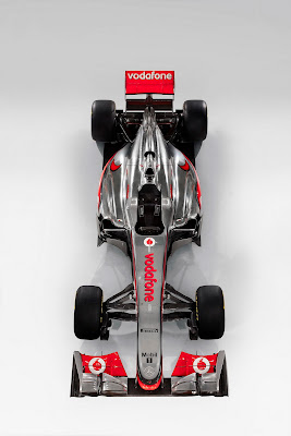 mclaren-mp4-26-f1-2011-Front-View