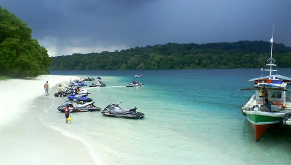 Pantai Tanjung Lesung Salah Satu Tempat Wisata Terfavorit yang ada di Banten Pantai Tanjung Lesung Tempat Wisata Terfavorit di Banten