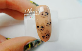 Tarashikomi nail art