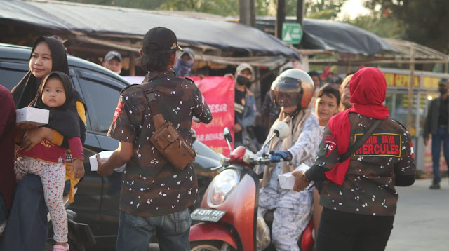 PAC Gerakan Rakyat Indonesia Bersatu Mengadakan Santunan Yatim dan Pembagian Ta'jil