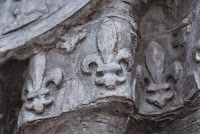 Detalle de la escultura de Carlos III el Noble