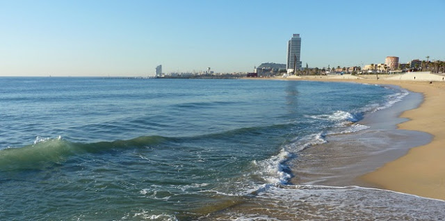 Disfruta de la playa en Barcelona