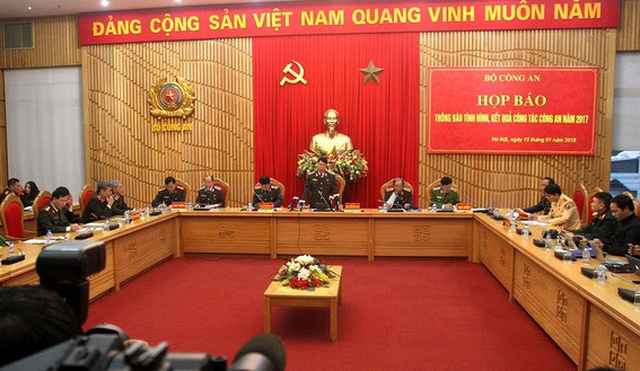 Ban Bí thư: Xử nghiêm vụ đánh bạc, rửa tiền liên quan cán bộ công an