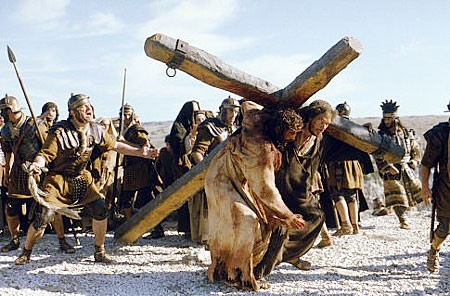 jesus on cross. IMAGES OF JESUS ON CROSS