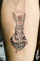 Tattoo Yonni-Gagarine : King Fennec Leaf Crown Black Orange Tattoo