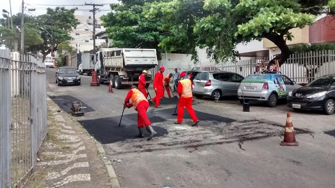 Operação tapa buraco continua no bairro