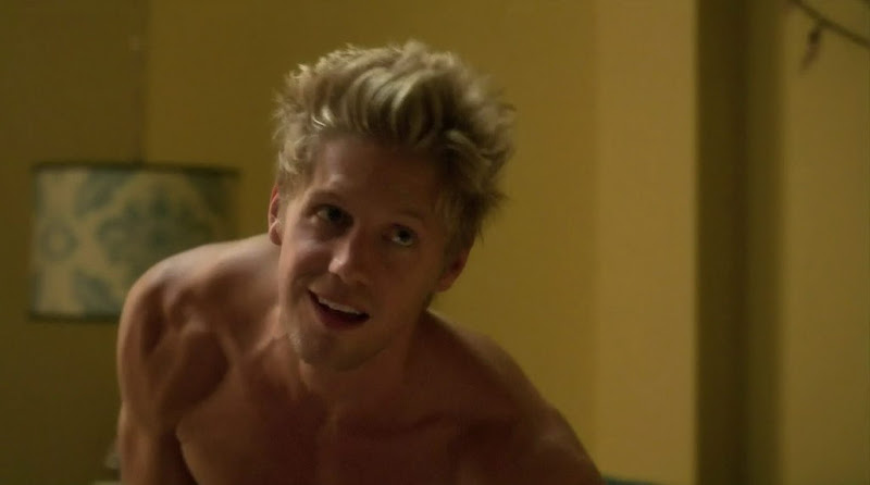 Matt Barr Shirtless on Hellcats s1e05