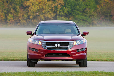 2010 Honda Accord Crosstour Front View