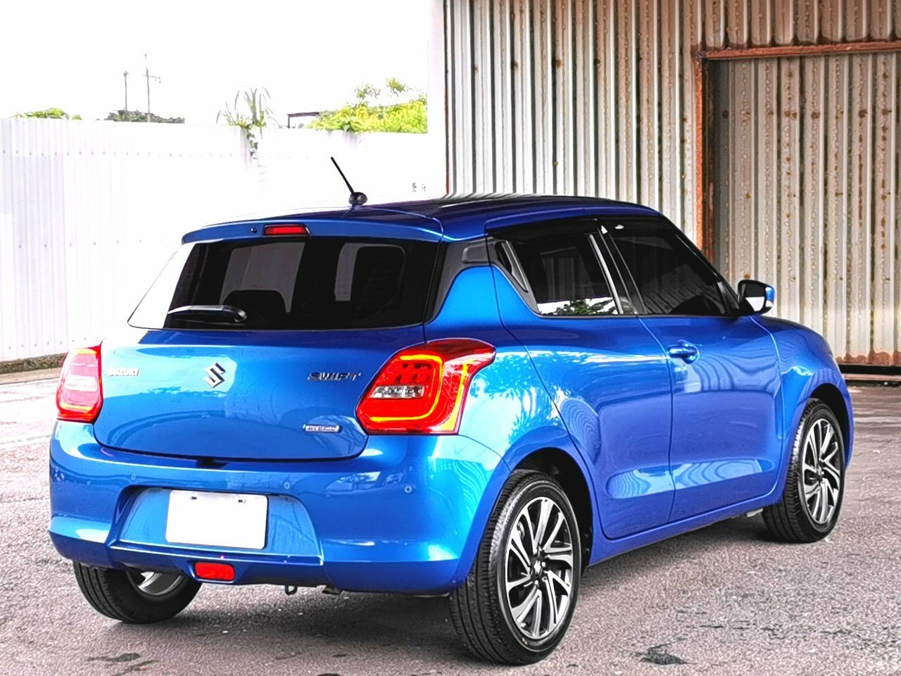2020 Suzuki swift 1.2 輕油電 - 中古車買賣專門店-SUM認證車庫
