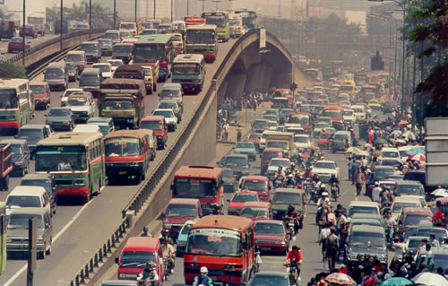 Hidup Ini Indah: "MASALAH DAMPAK URBANISASI DAN SOLUSINYA"