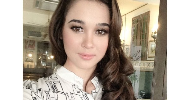 EMMA MAEMBONG JEMPUT ZIZAN KE RUMAH