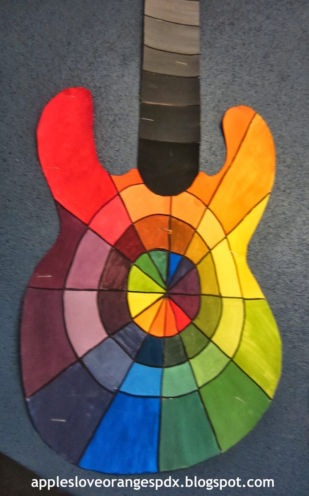 Mrs. Art Teacher!: complex color wheels and guitars