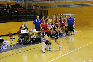 El club balonmano Zuazo empata en Lasesarre con el Atlético Guardés