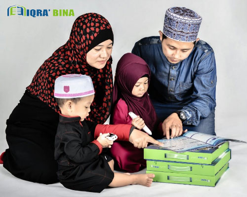  Belajar Membaca Alquran  dengan Iqra Bina Blogger Lelaki