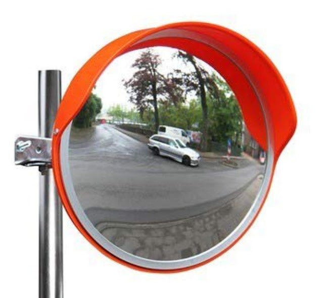 Top Reasons to Install Convex Mirror in Your Mall’s Parking Lot