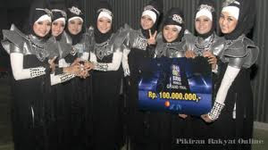 Foto Sunni GirlBand Berjilbab Terbaru