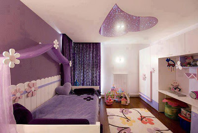 <img alt="jolie chambre des filles en violet"