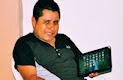 Jose Luis Avila Herrera y su Tablet Motorola Xoom