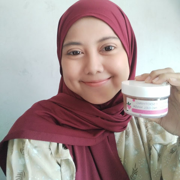 Review Scarlett Seriously Soothing & Hydrating Gel Mask