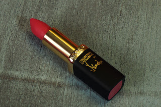 Loreal La Vie En Rose Lipsticks - Natasha's Delicate Rose, L'Oreal Paris Color Riche La Vie En Rose Lipsticks, Loreal Makeup,makeup, lipstick review, lipstick, beauty, mascara, eyeliner, beauty blog, beauty blogger, red alice rao, redalicerao