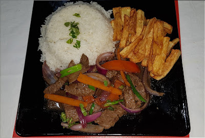 LOMO SALTADO PERUANO