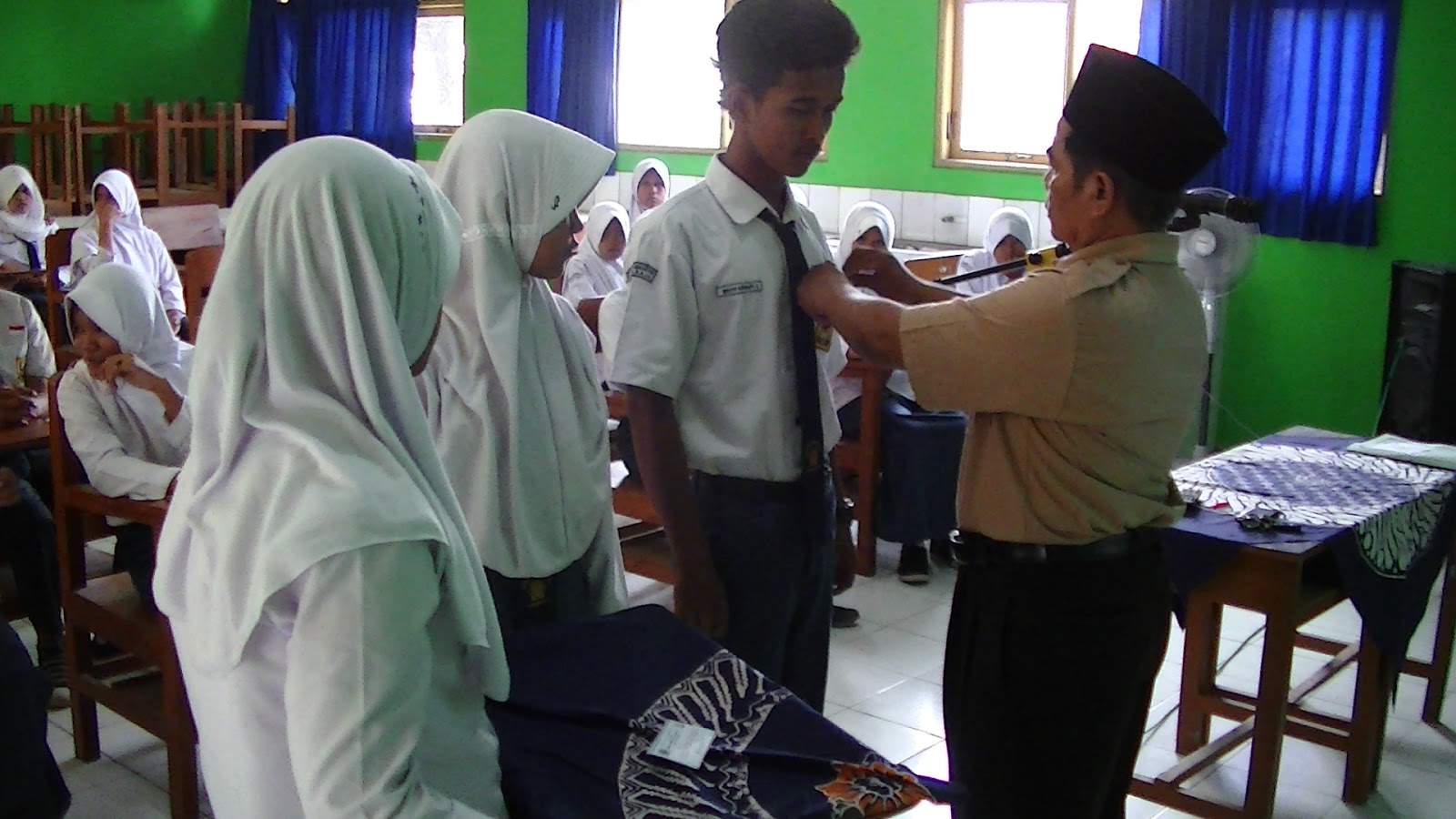 Riza Akbar Apriawan: Pengurus OSIS SMP Muh. Sokaraja TP 