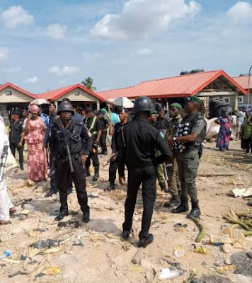 Photos from the violent clash?between the Hausa and Yoruba community in Oke Odo market, Lagos State