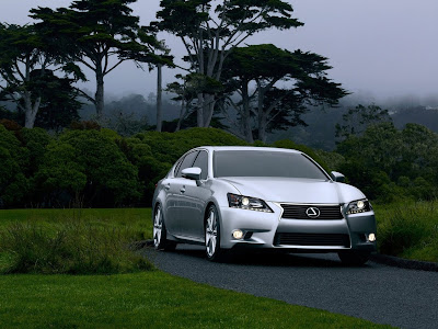 2013 Lexus GS 350 Front Angle