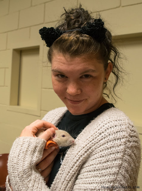 Oliver the Therapy Rat at the Academic Support Center at Berry College