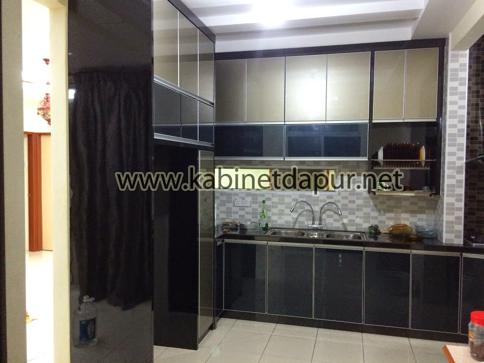 RumahCore Kabinet Dapur 10 Kaki