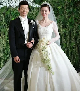 Angelababy and Huang Xiaoming divorce