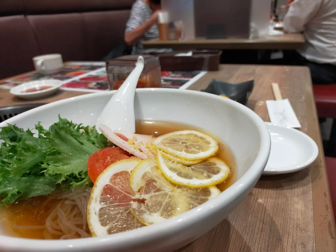 焼肉一番 団楽　広島レモン冷麺