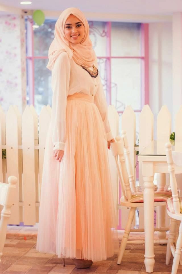 Download this Hijab Chic Moderne Style picture