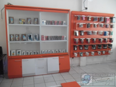 Etalase Display Konter Handphone + Furniture Semarang ( Etalase Display )