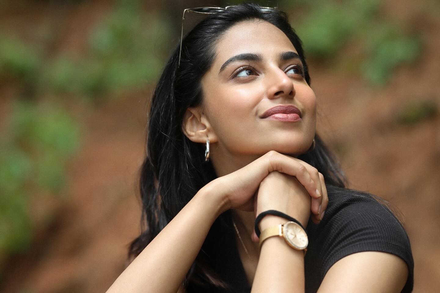 Meenakshi Chaudhary HD UHD Digital Photoshoot